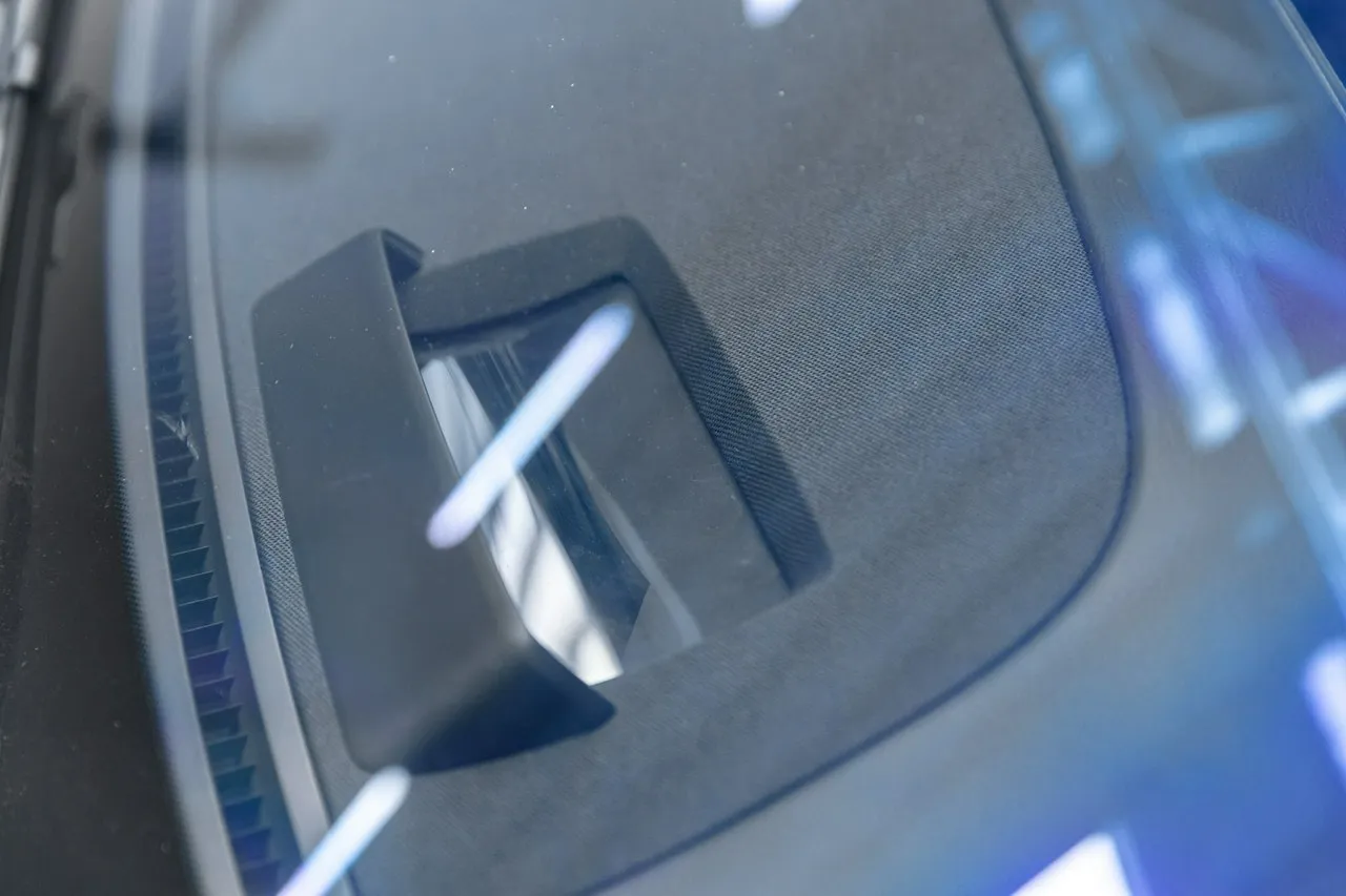 2026/04/72894/1776446522_6407.webp