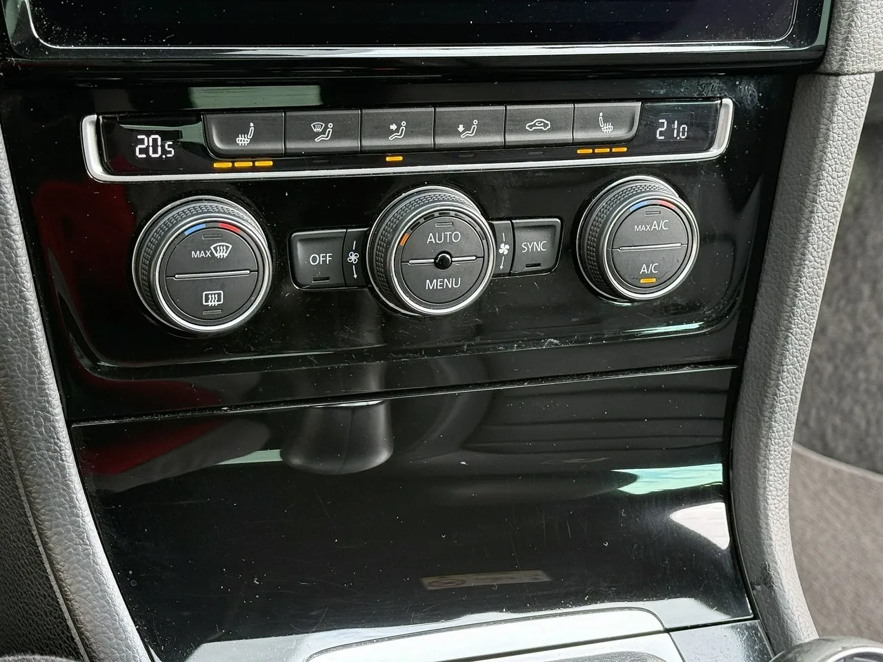 2026/05/74499/1778777161_4511.webp