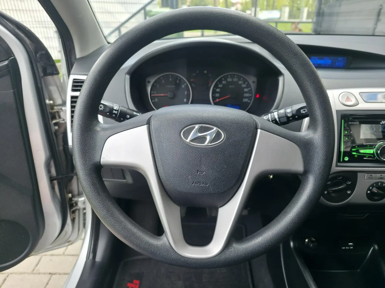 2026/05/76261/1777702205_7836.webp