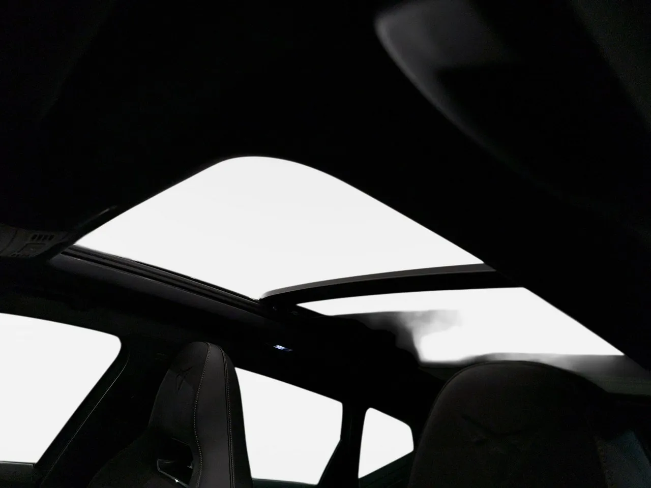 2026/05/76390/1778097842_0103.webp