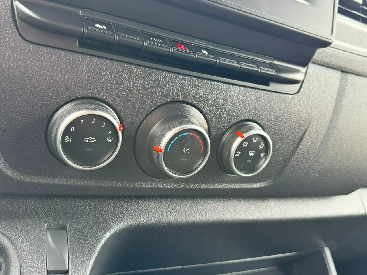 2026/05/77755/1779219842_6892.webp