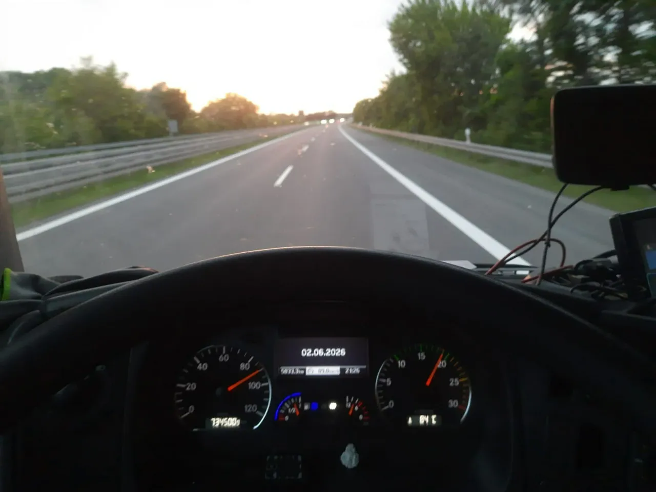 2026/06/66145/1782037683_2209.webp