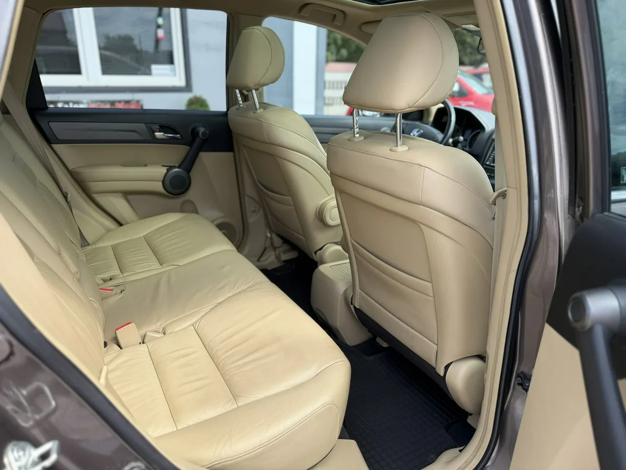2026/06/81237/1781009883_0733.webp