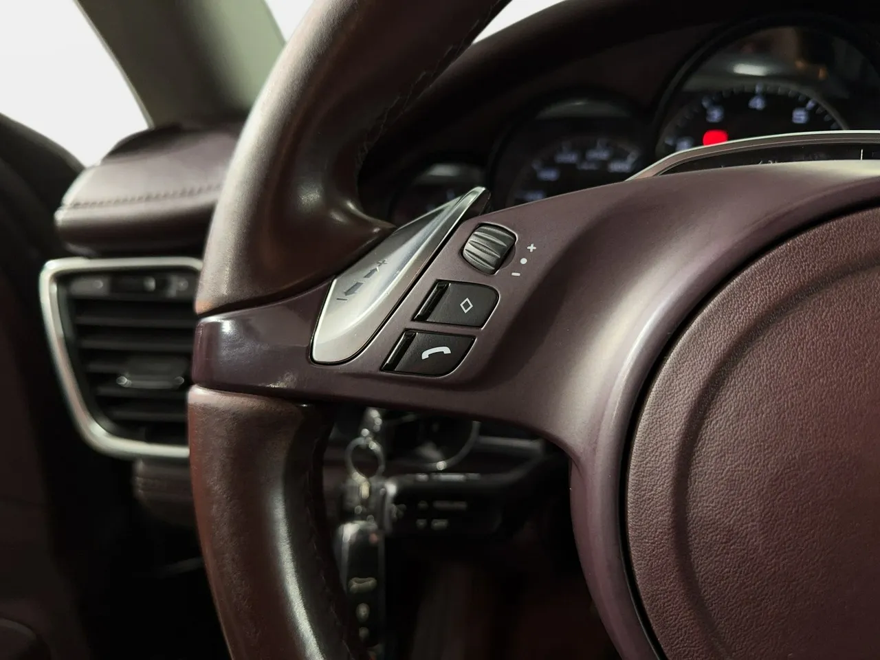 2026/06/81407/1781117401_8289.webp