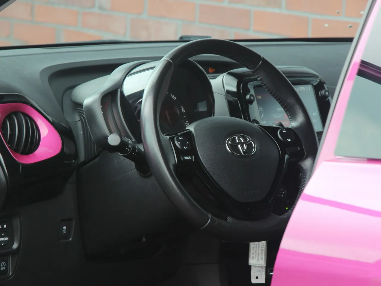 2026/06/81957/1781705282_878.webp