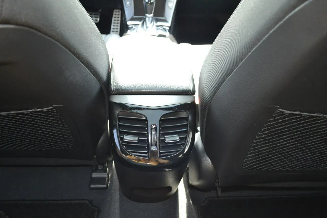 2026/06/82286/1782037922_418.webp
