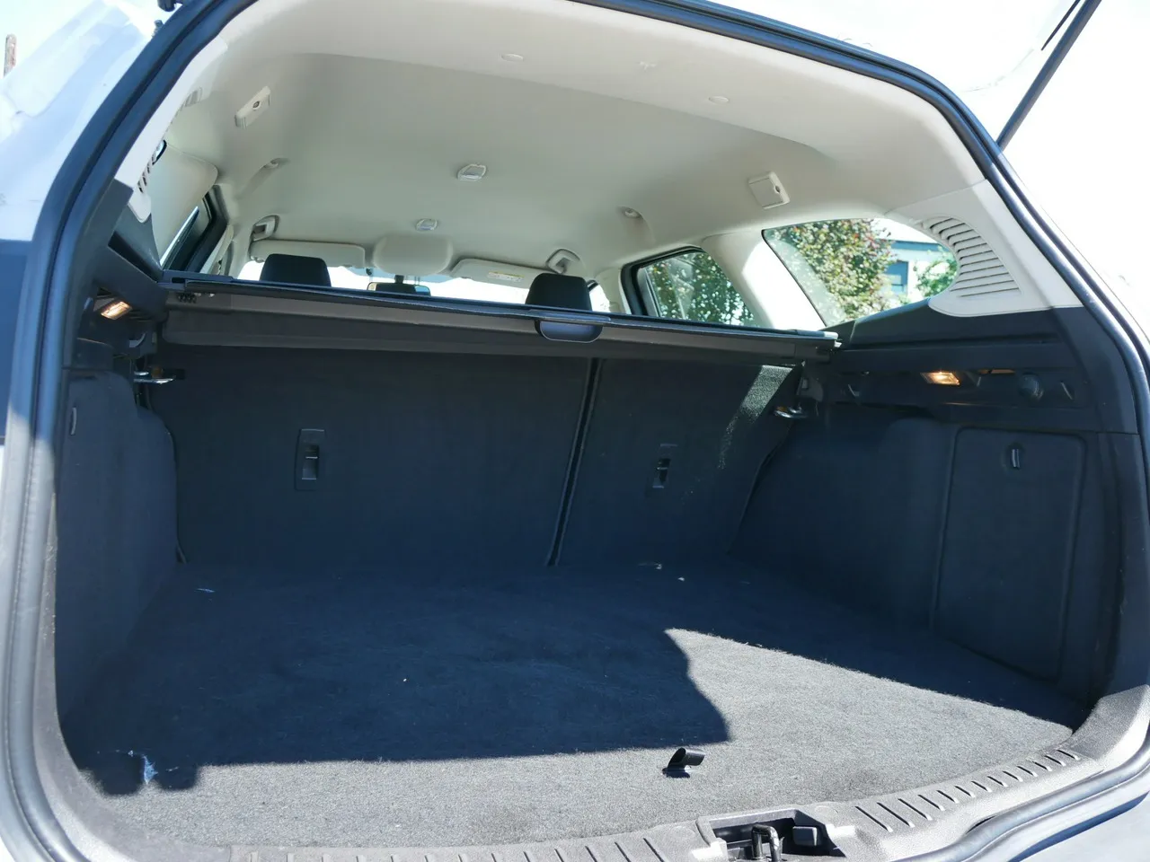 2026/06/82492/1782234122_9338.webp