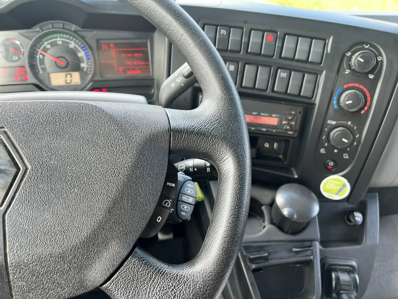 2026/06/82766/1782469322_8961.webp