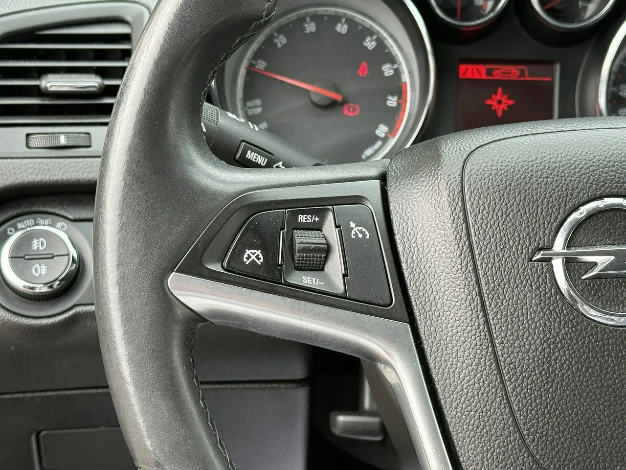 2026/07/76795/1785520922_581.webp
