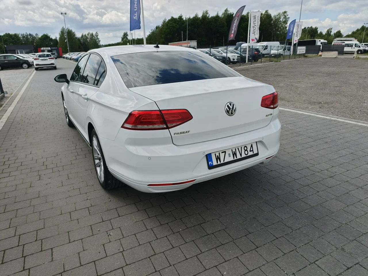 2026/07/84621/1784296323_7193.webp