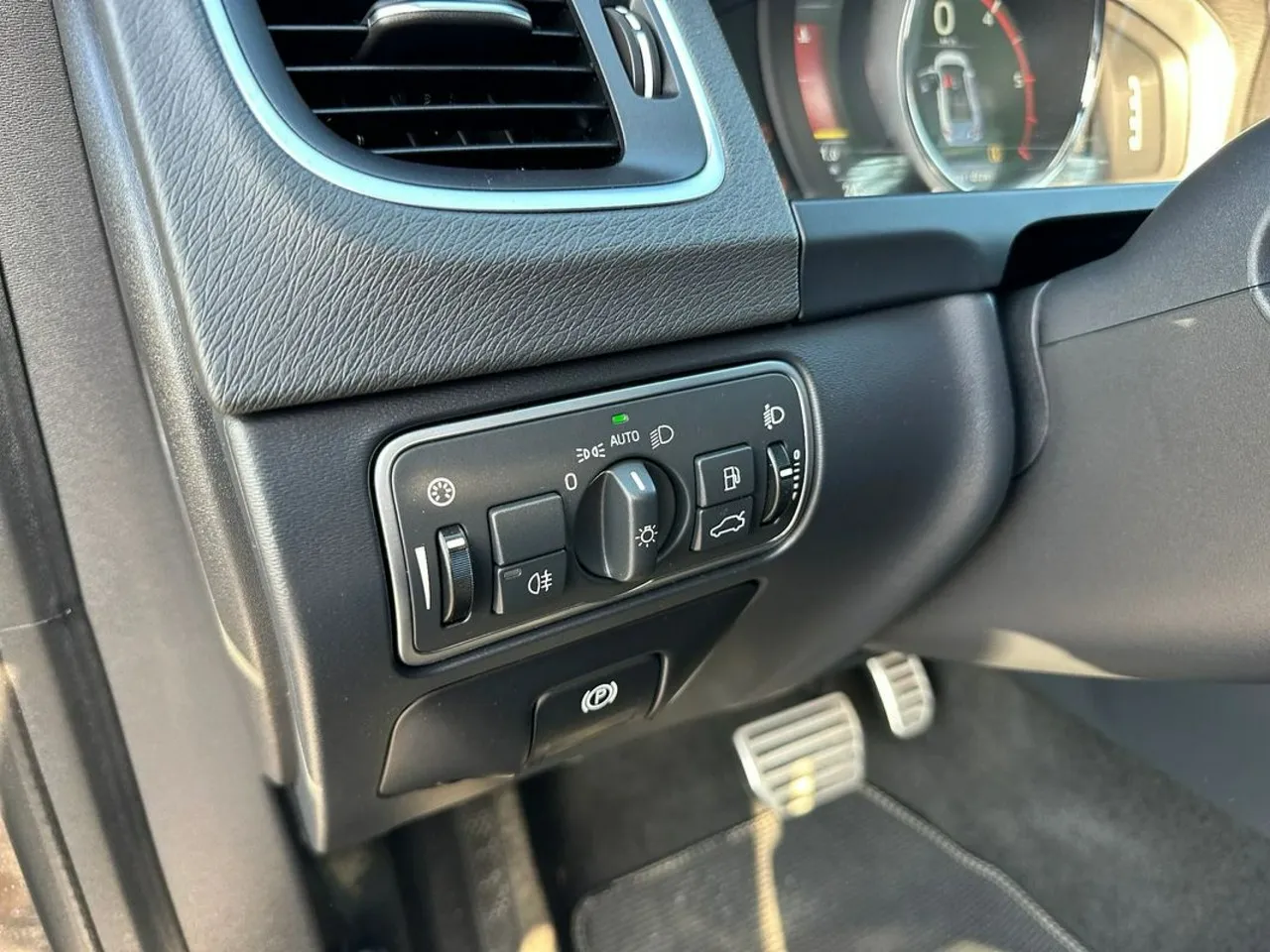 2026/08/87199/1787049723_2362.webp