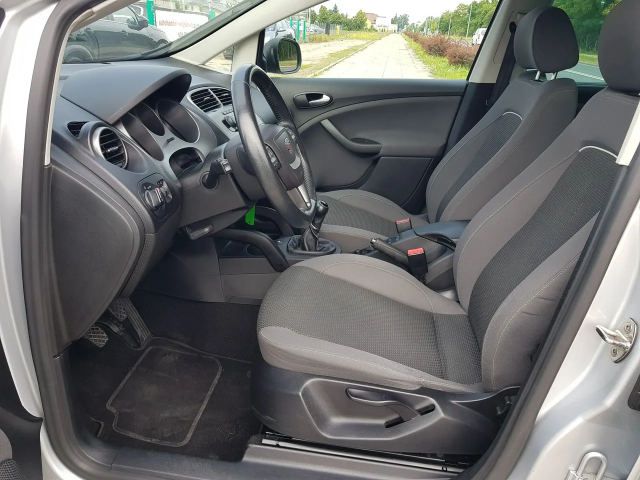 2026/08/87637/1787324641_6336.webp