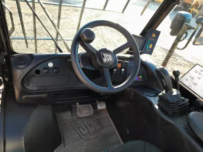 1756795731_4399.webp